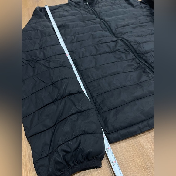 Joe Fresh Puffer Jacket - Picture 4 of 6